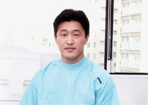 clinic_director_01 溝口ッキョウ生歯科医院 院長 今 政宏